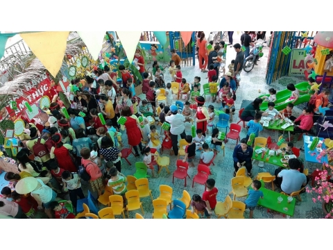 Em là học sinh lớp lá