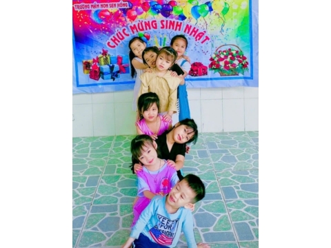 Tổ chức sinh nhật tại Sen Hồng